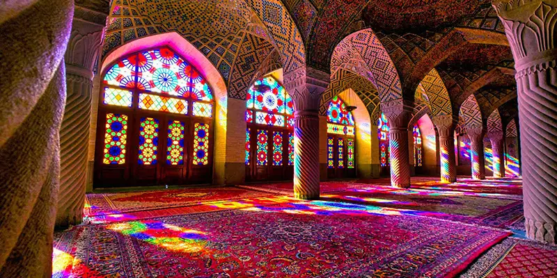 تور لحظه آخری شیراز از مشهد