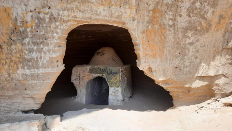 غارهای بان مسیتی