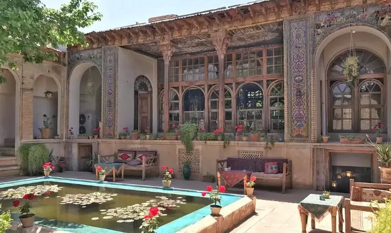 خانه تاریخی منطقی نژاد
