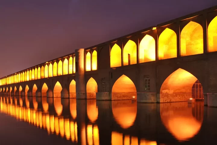 تور اصفهان