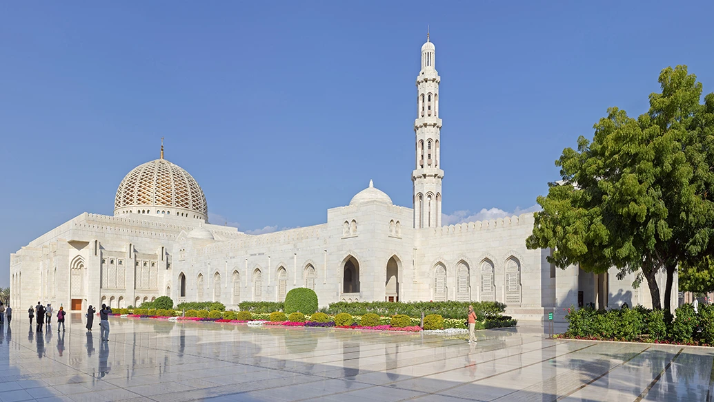مسجد جامع سلطان قابوس