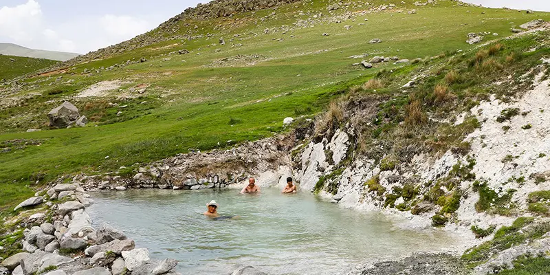 درمانهای طبیعی در اردبیل و آذربایجان شرقی