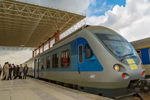 قطار گردشگری تهران - همدان