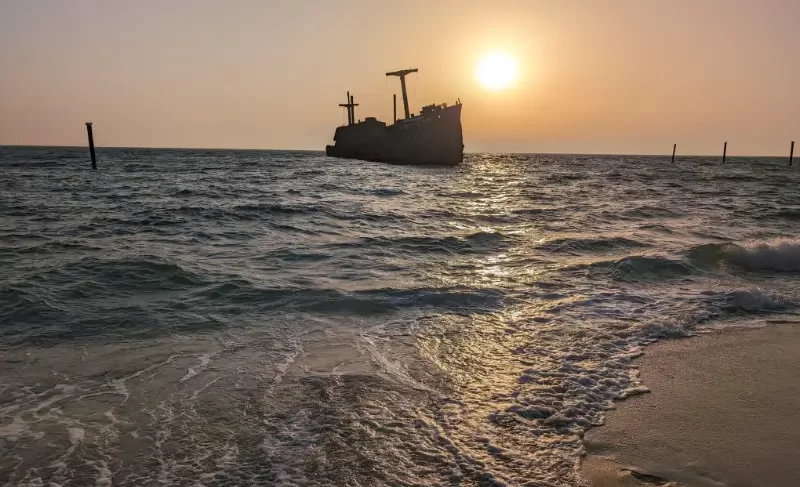 ساحل کشتی یونانی