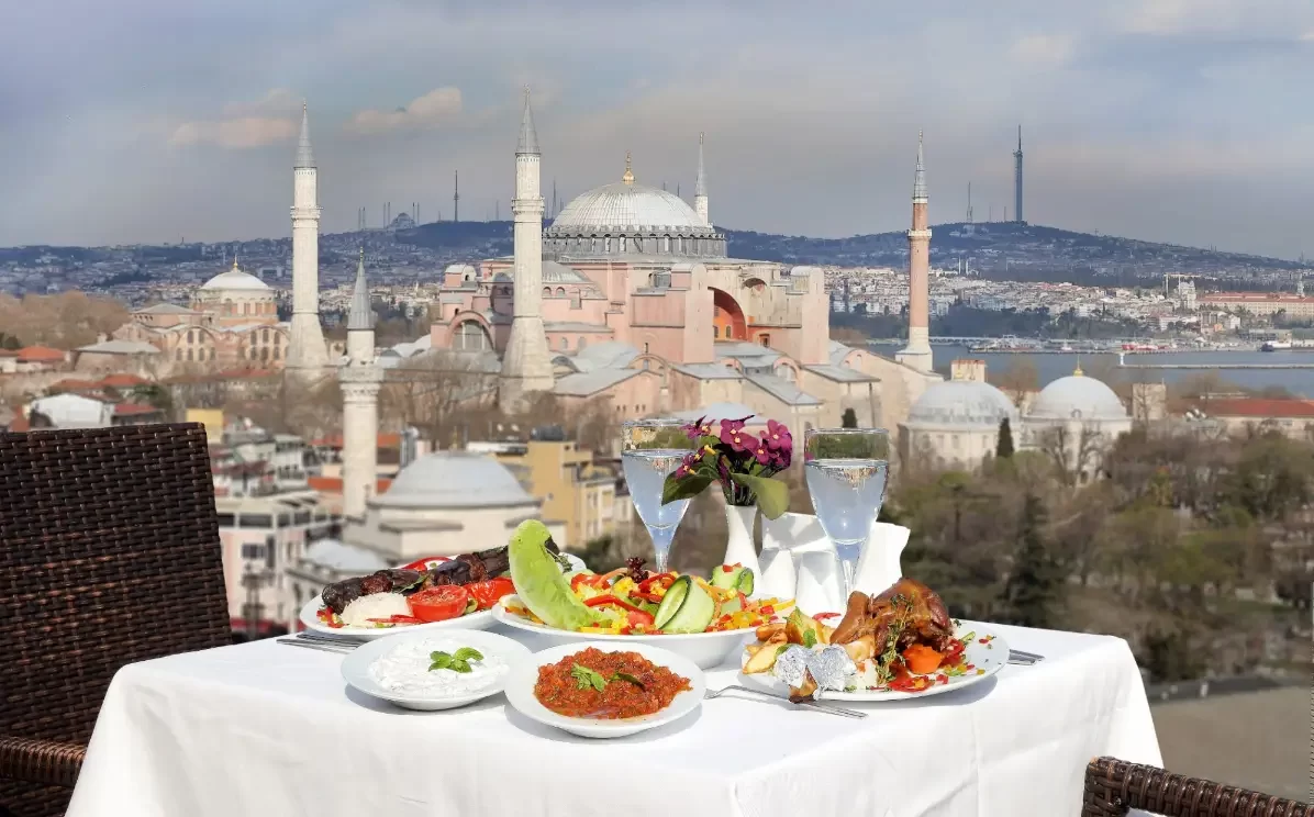 بهترین رستوران های استانبول برای تجربهای خوشمزه در سفر بهترین رستوران های استانبول