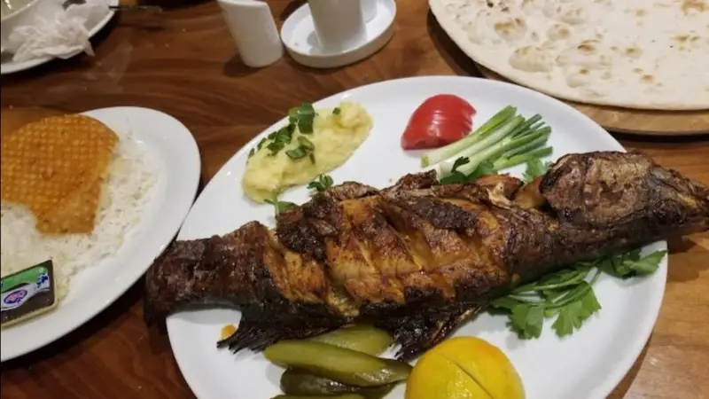 قیمت غذاهای رستوران دارچین