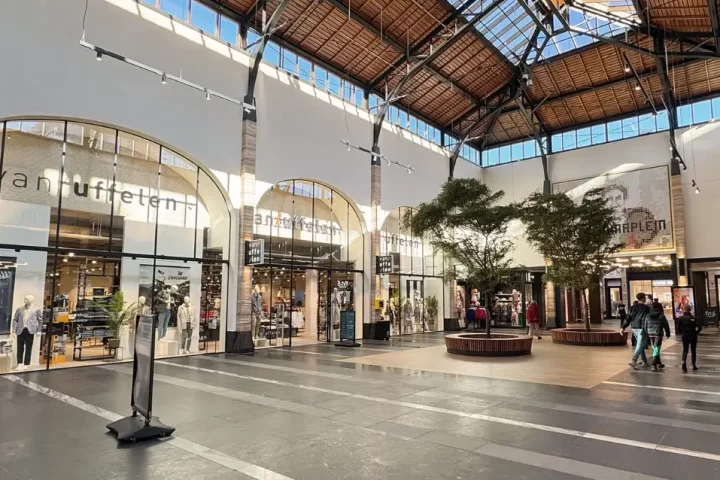 مراکز خرید وان