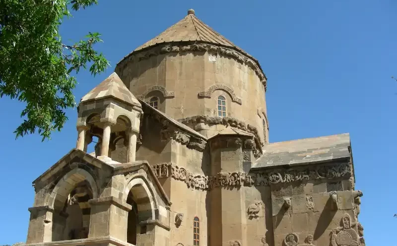 کلیسای صلیب مقدس