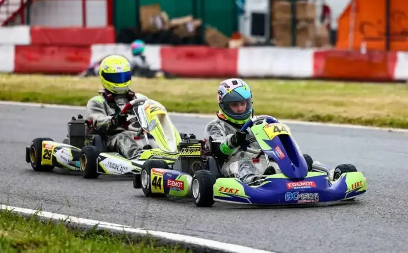 کارتینگ وان