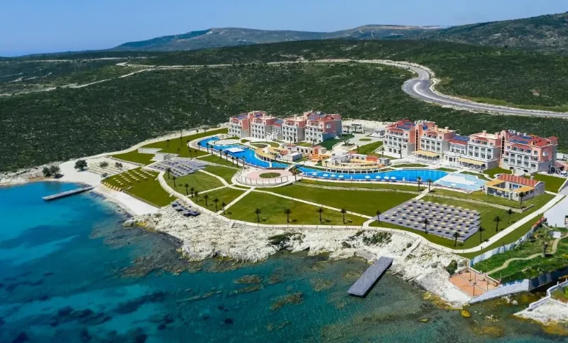 هتل آلاچاتی بیچ ریزورت ازمیر