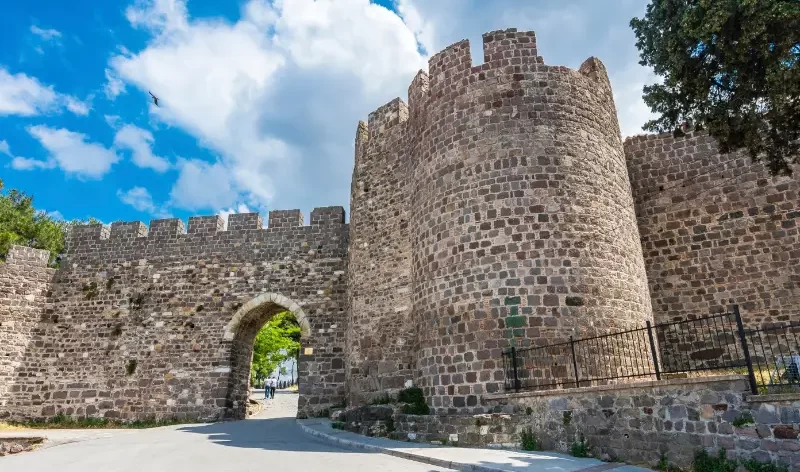 کادیفه کاله