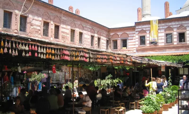 کاروانسرای قیزلار آغاسی