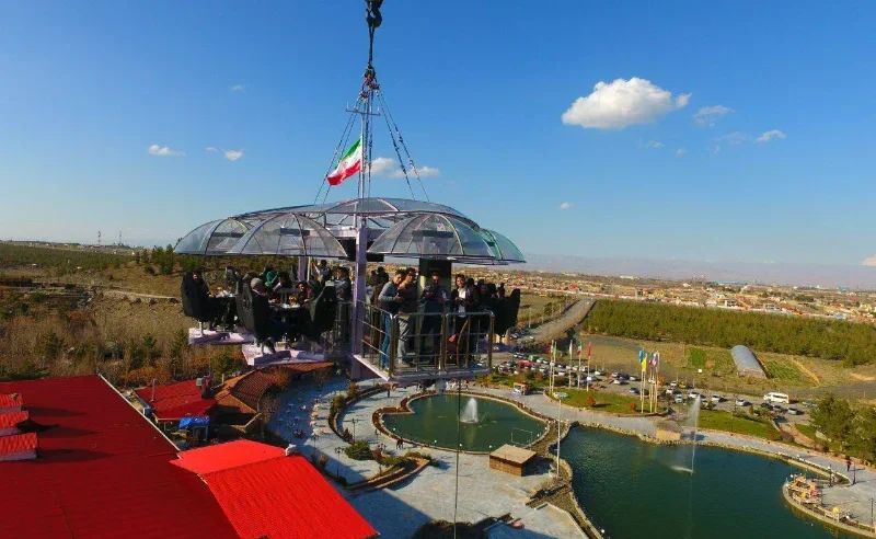 رستوران معلق مشهد