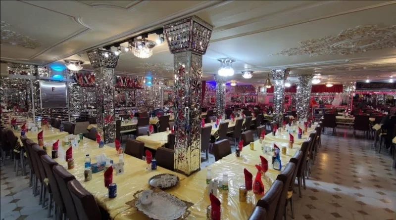 رستوران معین درباری مشهد