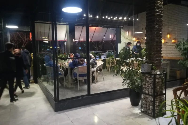 رستوران ایتالیایی پای