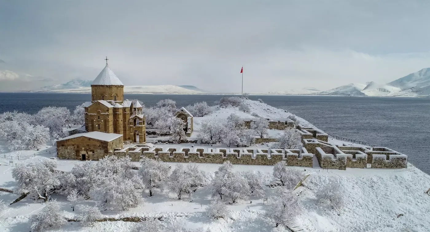 جاهای دیدنی وان ترکیه در زمستان