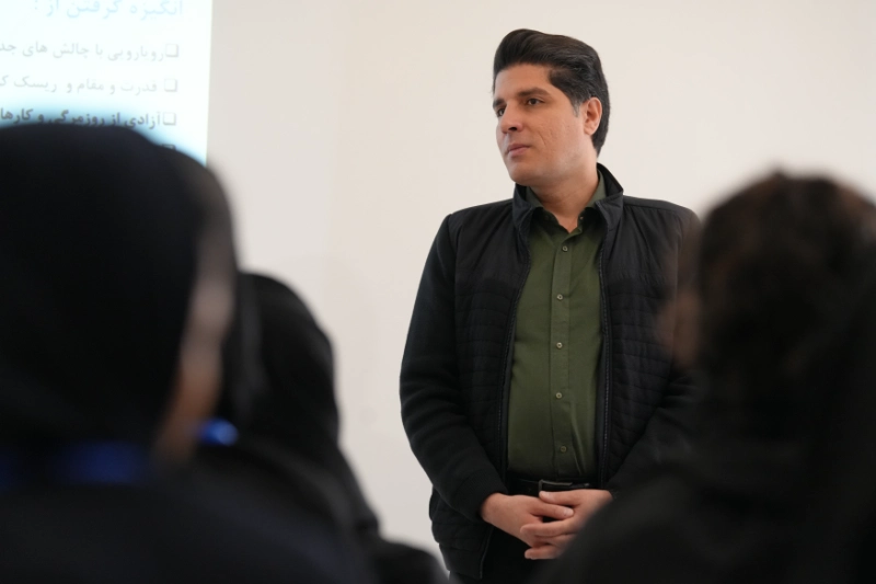 دوره آموزشی رفتار شناسی دیسک برای کارکنان جیمبو